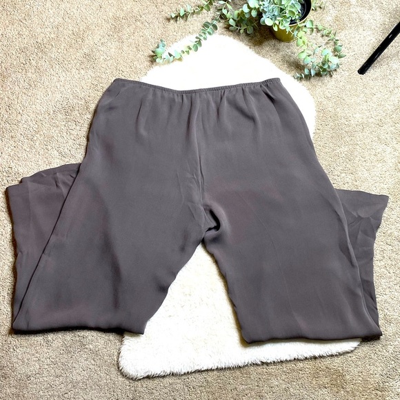 Eileen Fisher Grey Silk W/Fly Front Zip Large Pants - Picture 4 of 6